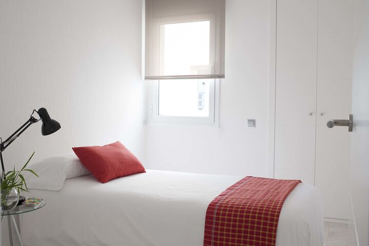 Room 10 of 35