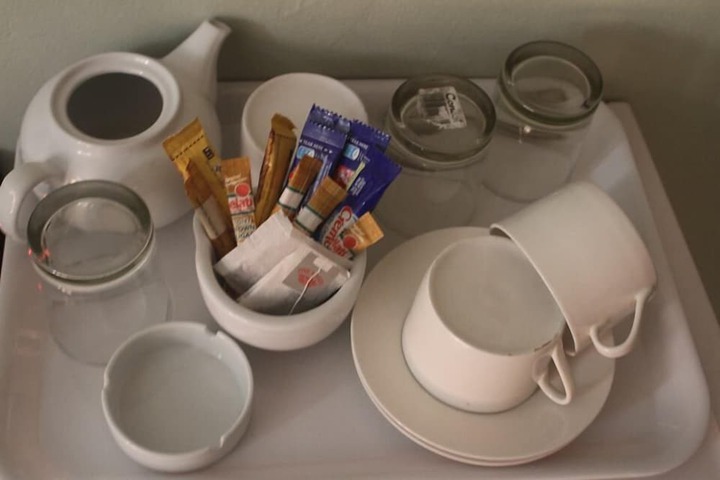 Breakfast/Coffee Service 17 of 19