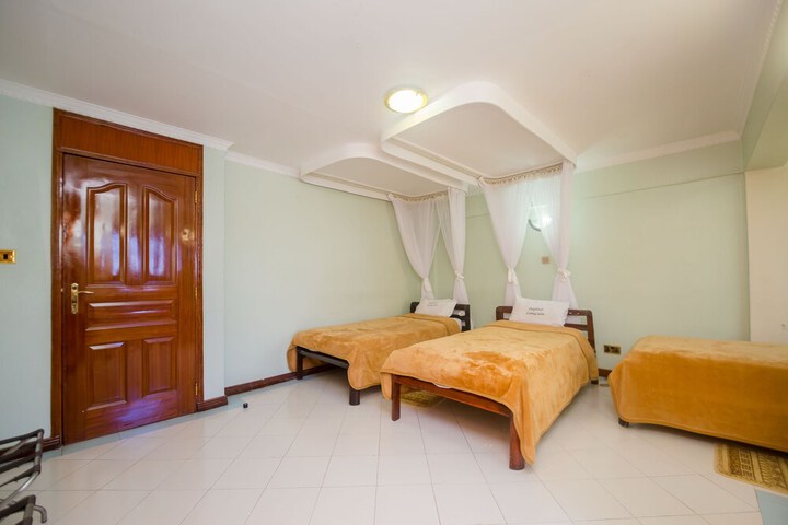 Room 14 of 24