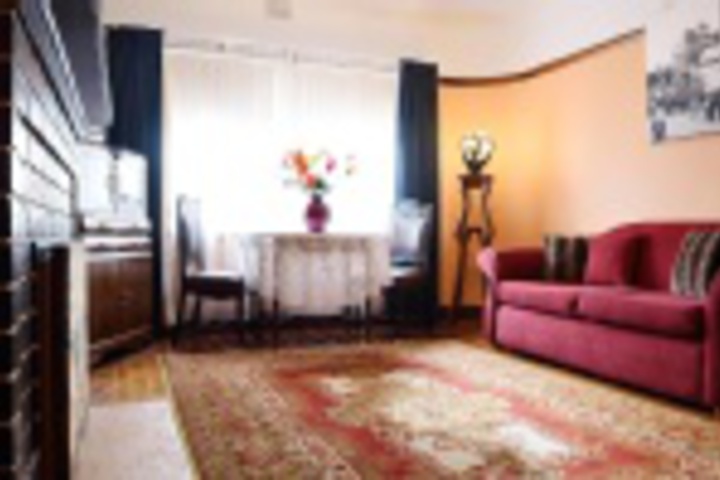 Room 53 of 360