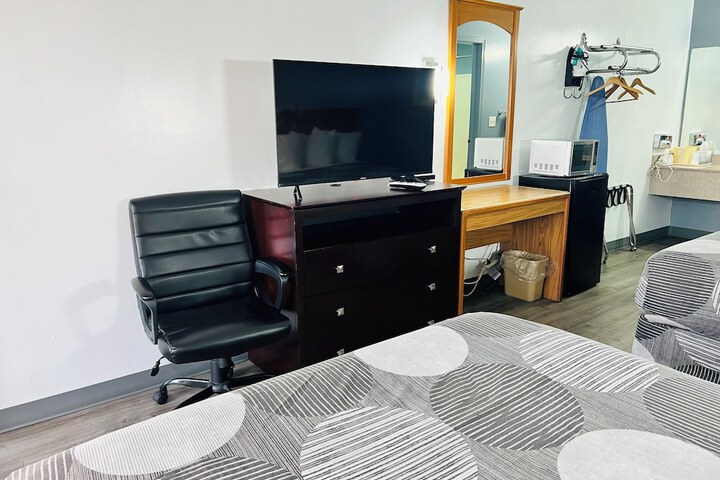 Room 28 of 54