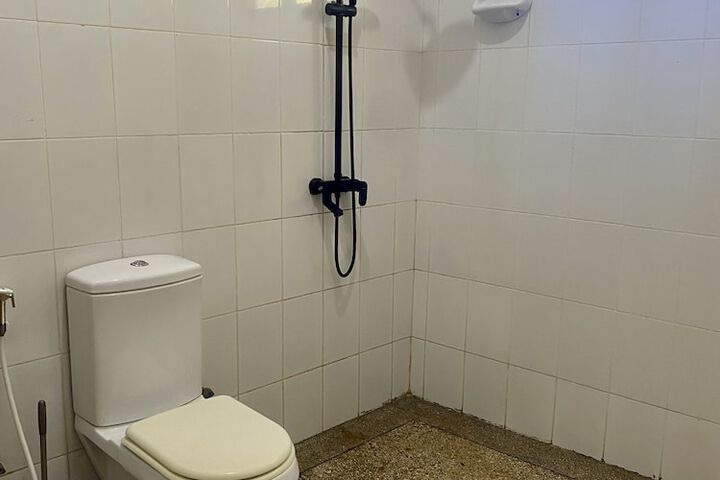 Room 44 of 92