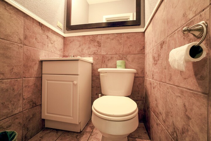 Room 40 of 50
