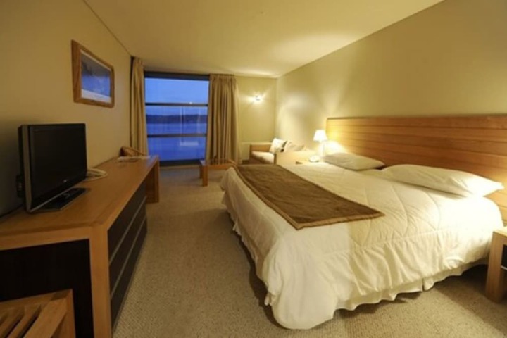 Room 11 of 41