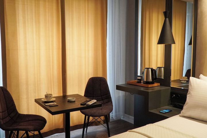 Room 15 of 31