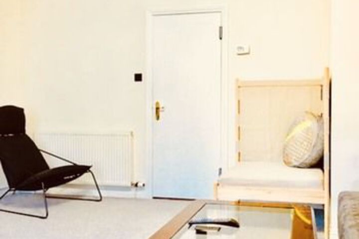 Room 12 of 13