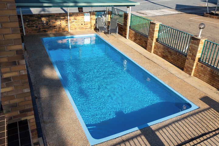 Pool 47 of 65