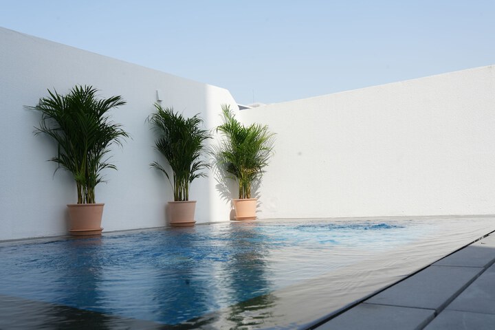 Pool 37 of 65