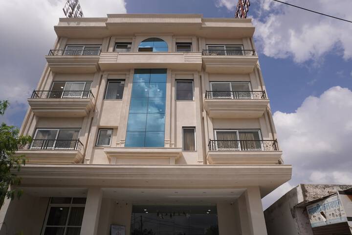 Hotel 46 of 47