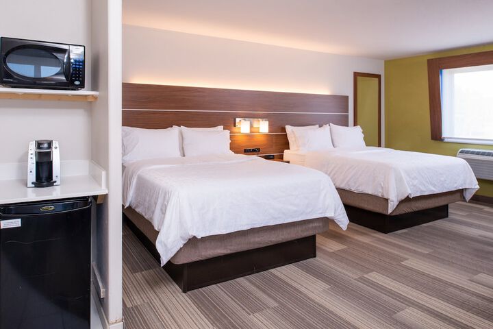 Room 10 of 81