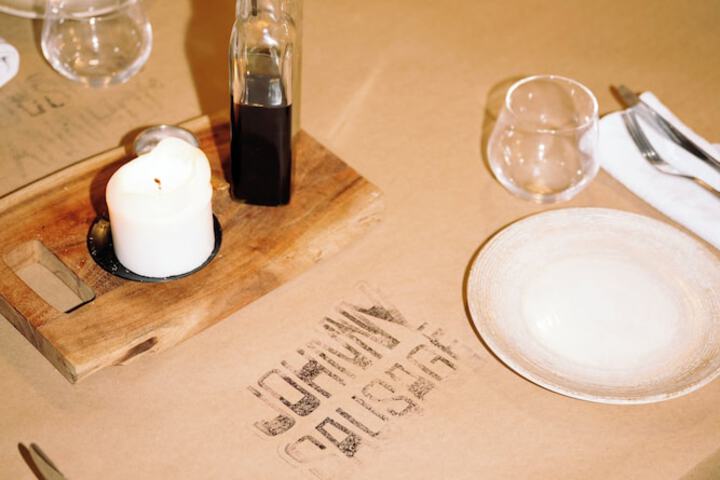 Dining 41 of 53