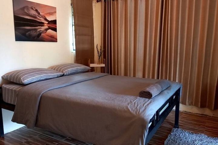 Room 35 of 117