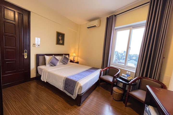 Room 47 of 104