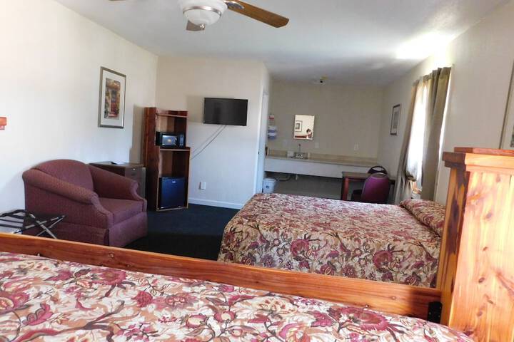 Room 11 of 15