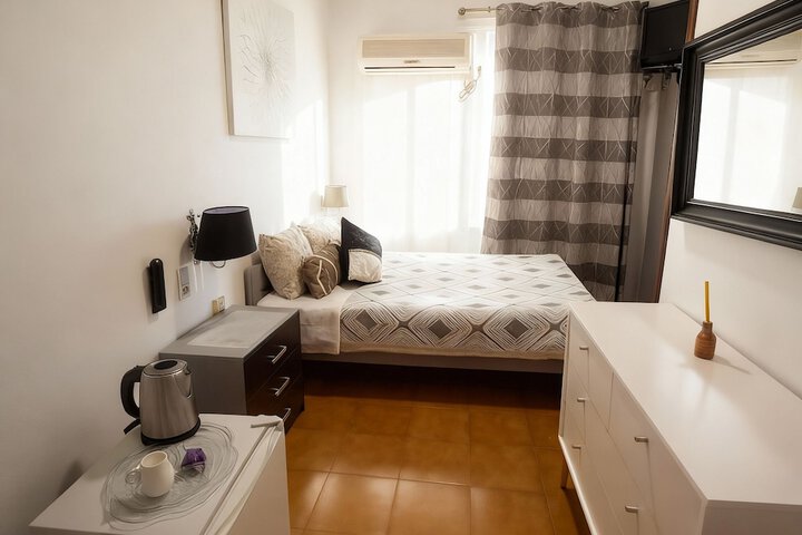 Room 30 of 112