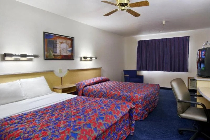 Photo of Red Roof Inn Santa Fe