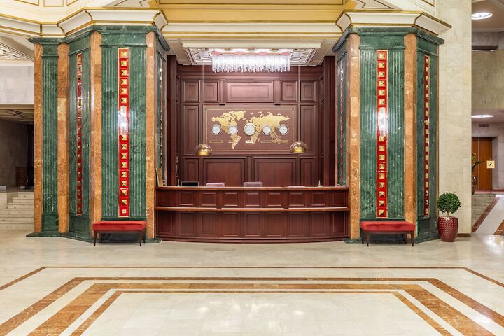 Lobby Photo