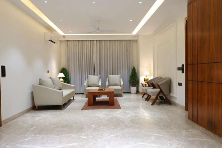 Hotel Interior 4 of 47