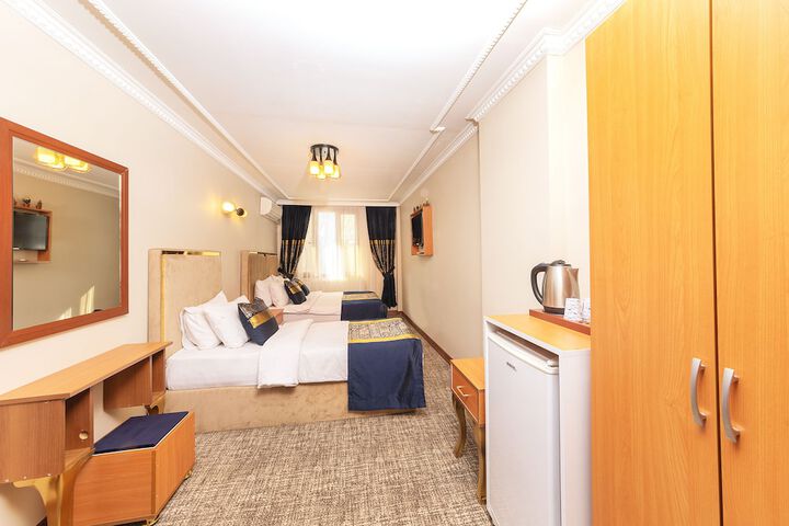 Room 19 of 27