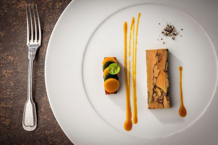 Dining 44 of 64