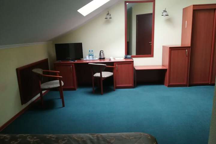 Room 22 of 51