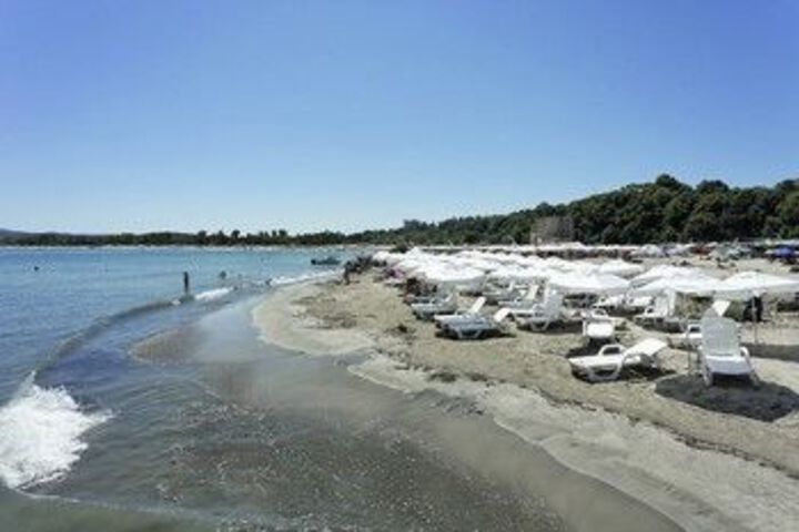 Beach 2 of 37