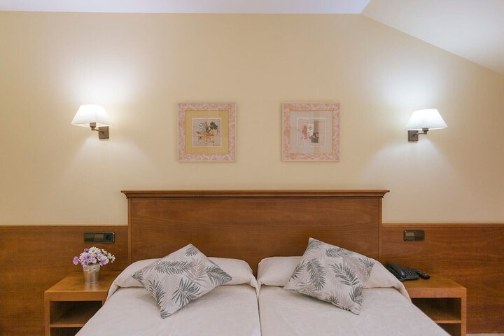 Room 25 of 175