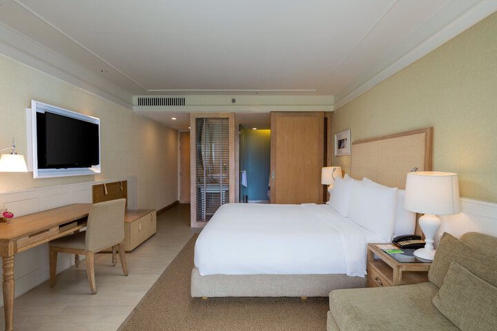 Room 20 of 203