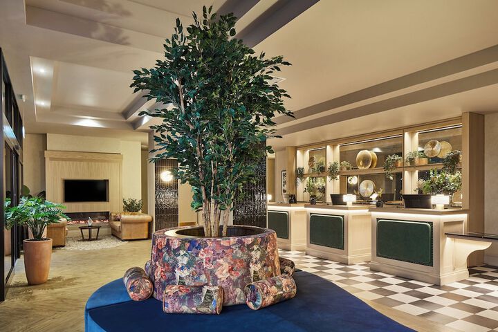 Lobby Photos