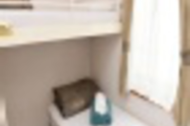 Room 123 of 324