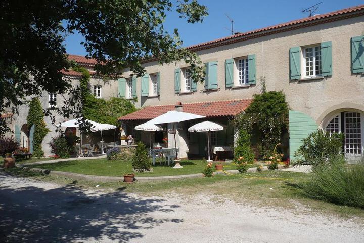 MAS CANTEGRILLET