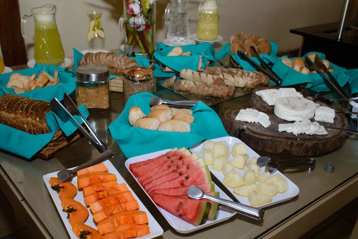 Dining 45 of 63