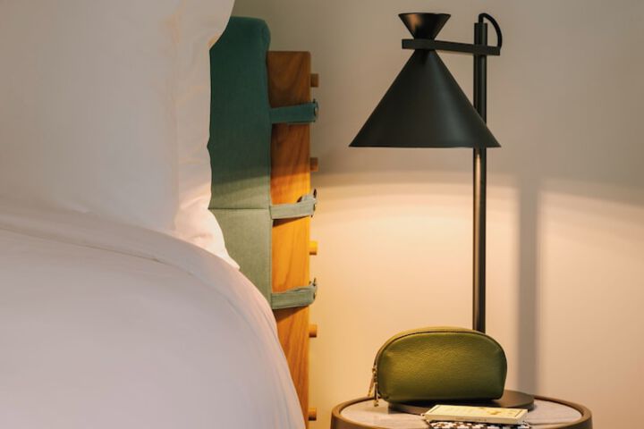 Quadruple Queen Size Bed (14 of 16)