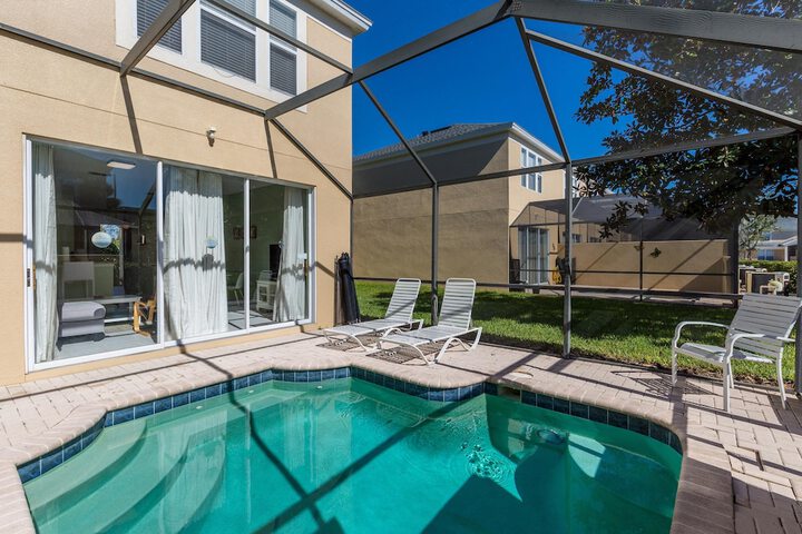 Pool 29 of 53
