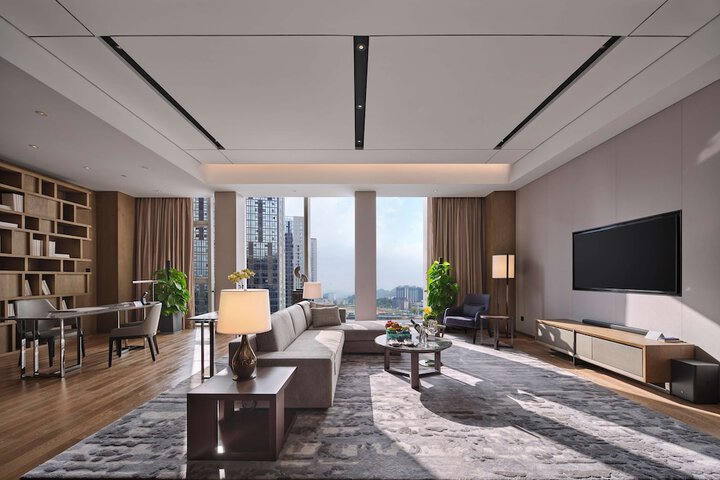 Room 32 of 88