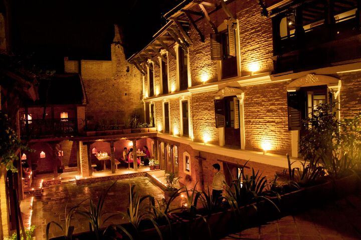 Hotel Exterior 27 of 31
