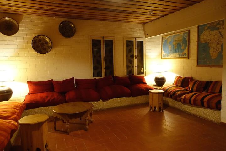 Guest Lobby