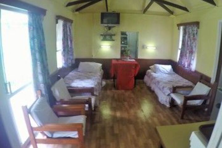 Room 35 of 145
