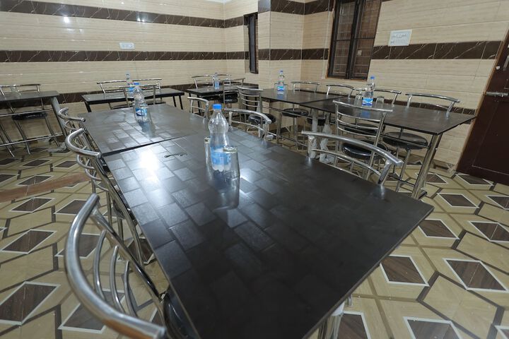 Dining 70 of 83