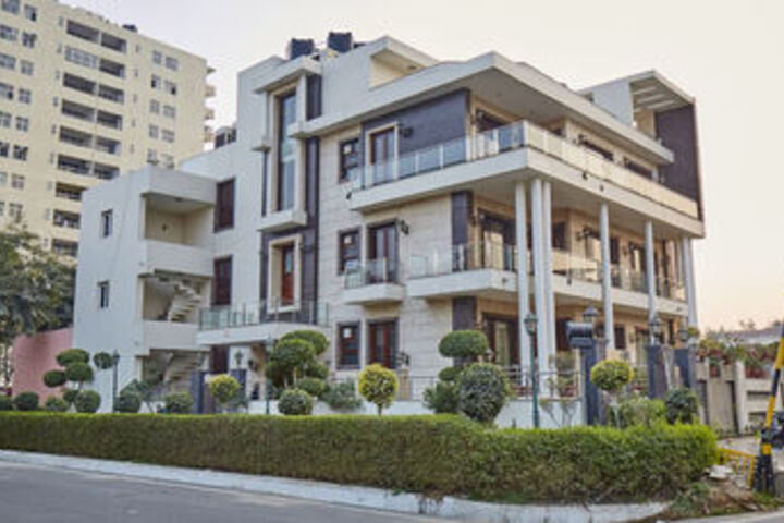 Kapoor Residency