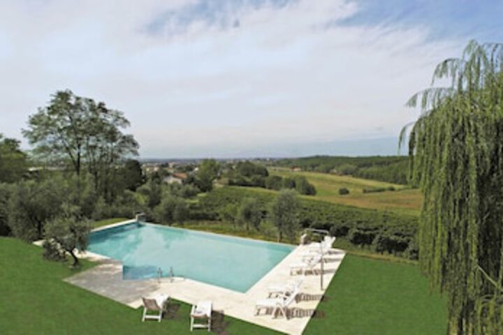 Pool 3 of 5