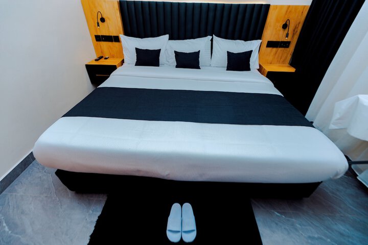 Room 29 of 94