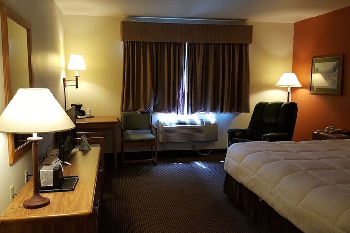 Room 9 of 31