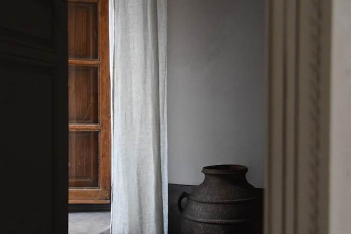 Room 40 of 95