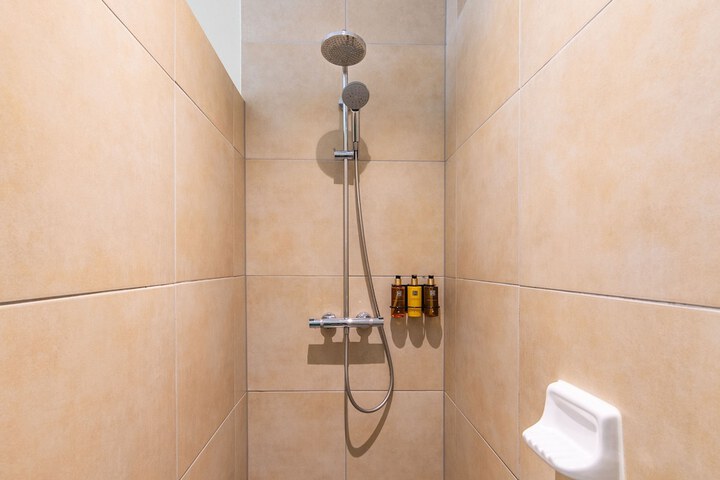 Clean Restrooms