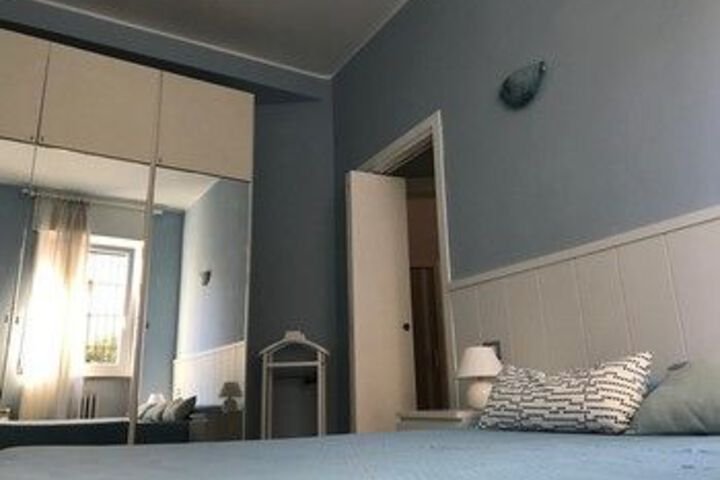 Room 8 of 23