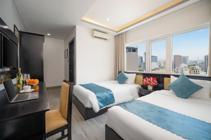 Room 47 of 89