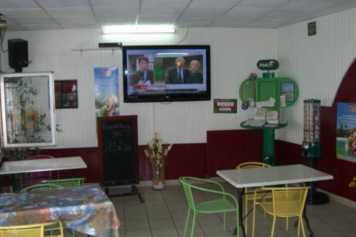 Photo 18