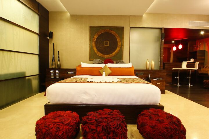 Room 7 of 49