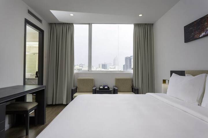 Room 11 of 70